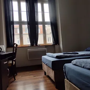  Hostal Holiday Old Town