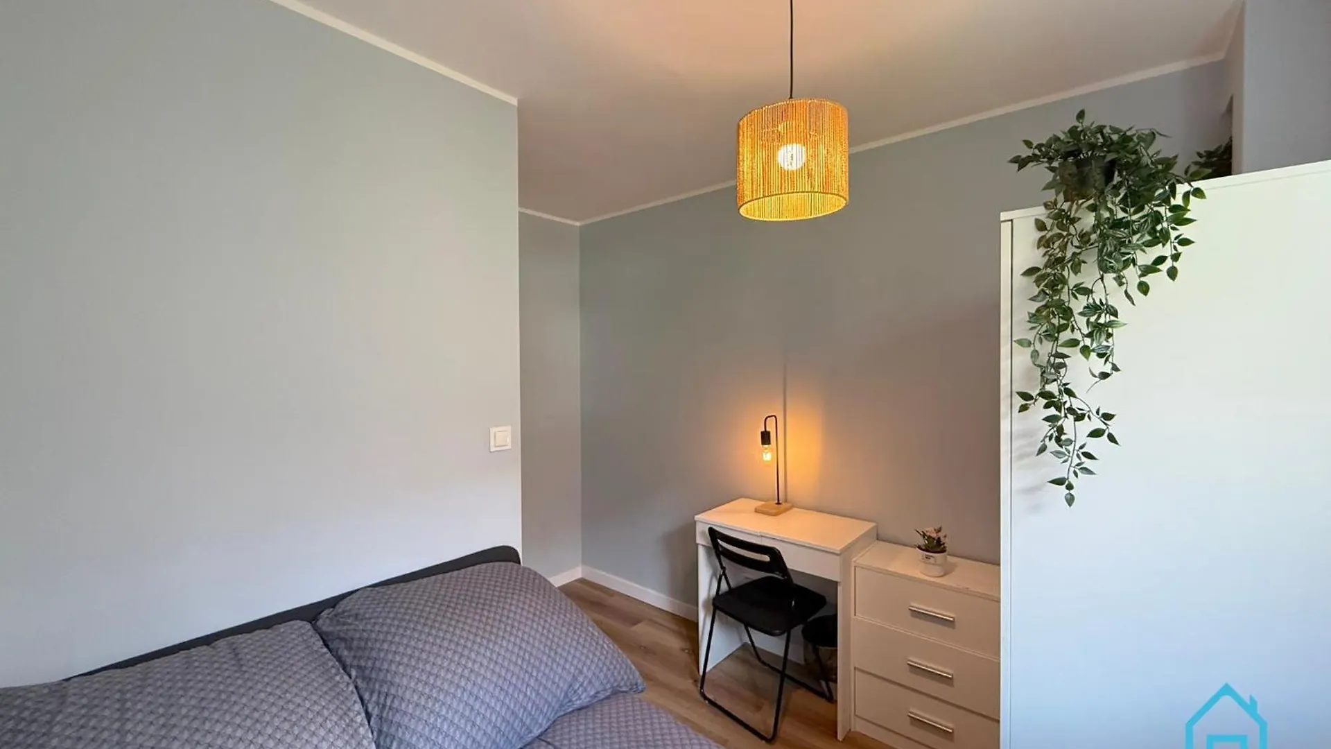 Homestay Stitch Room